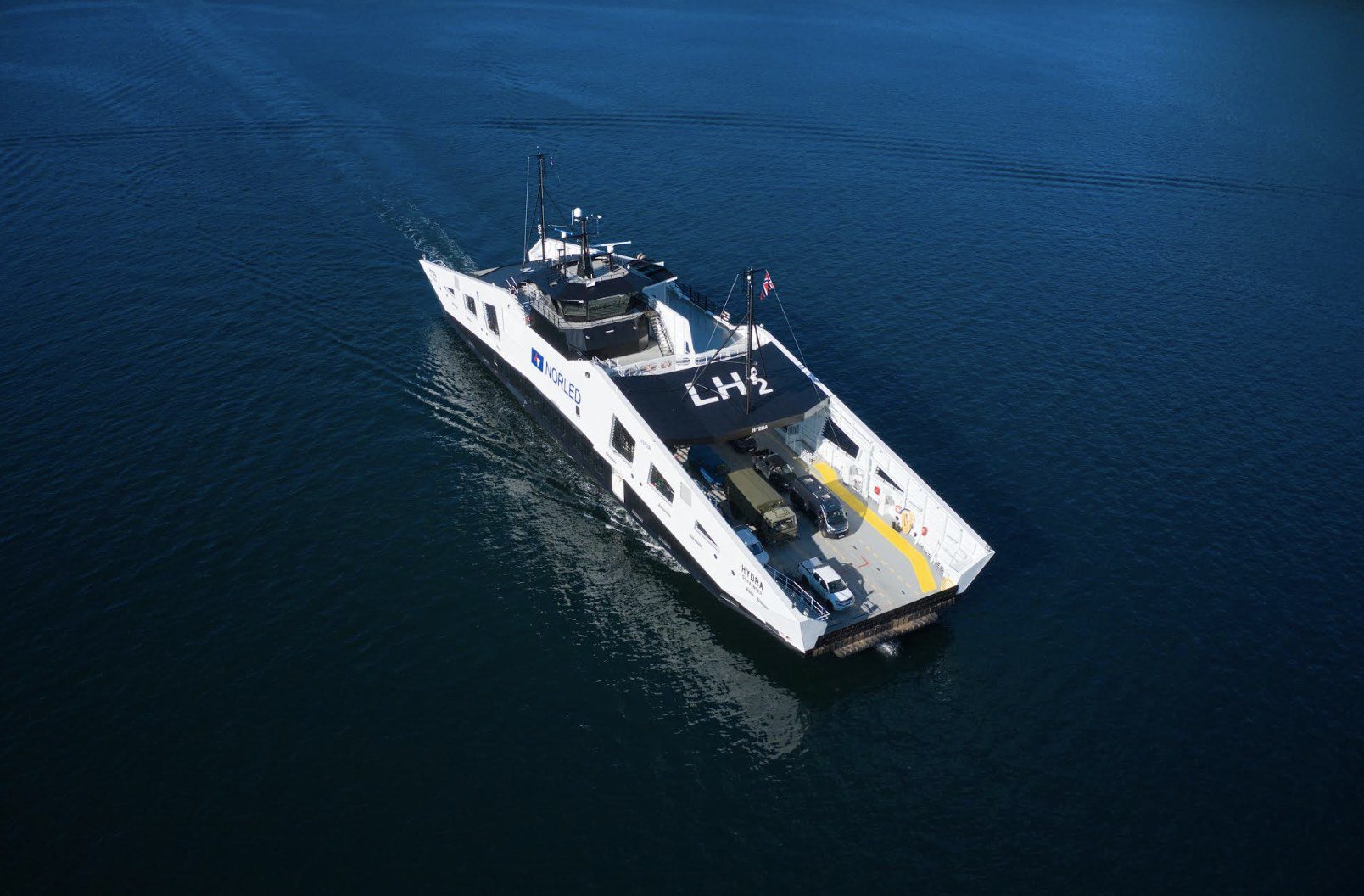 MF Hydra