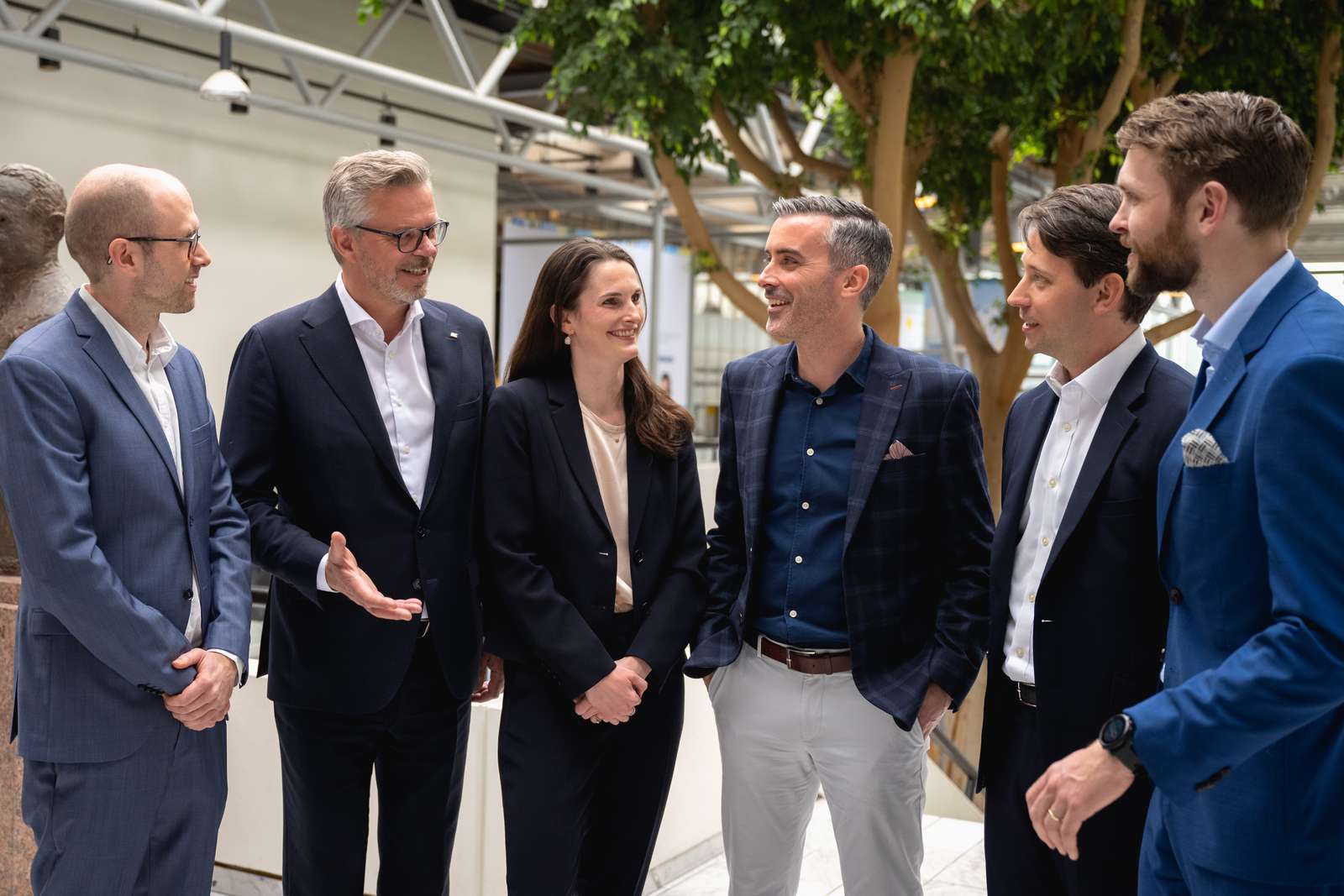 Blåvinge og DOF på Wind Europe i København 2023. Fra venstre: Tord Bjørndal (Ørsted), Christian Sjødin (Fred. Olsen Seawind), Alana Kühne (Ørsted), Karl Daly (DOF), Sebastian Hald Buhl (Ørsted), Arne Lie-Rasmussen (Hafslund). Foto: Ørsted