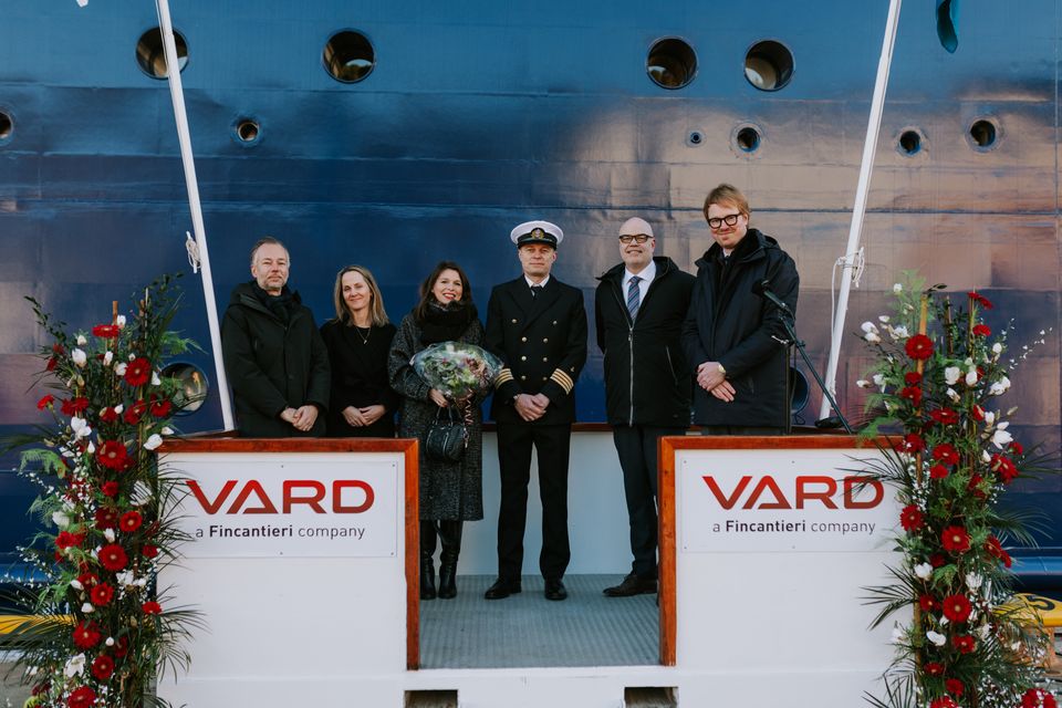 Dåp av Windward Paris  hos VARD.
Foto: Tone Molnes